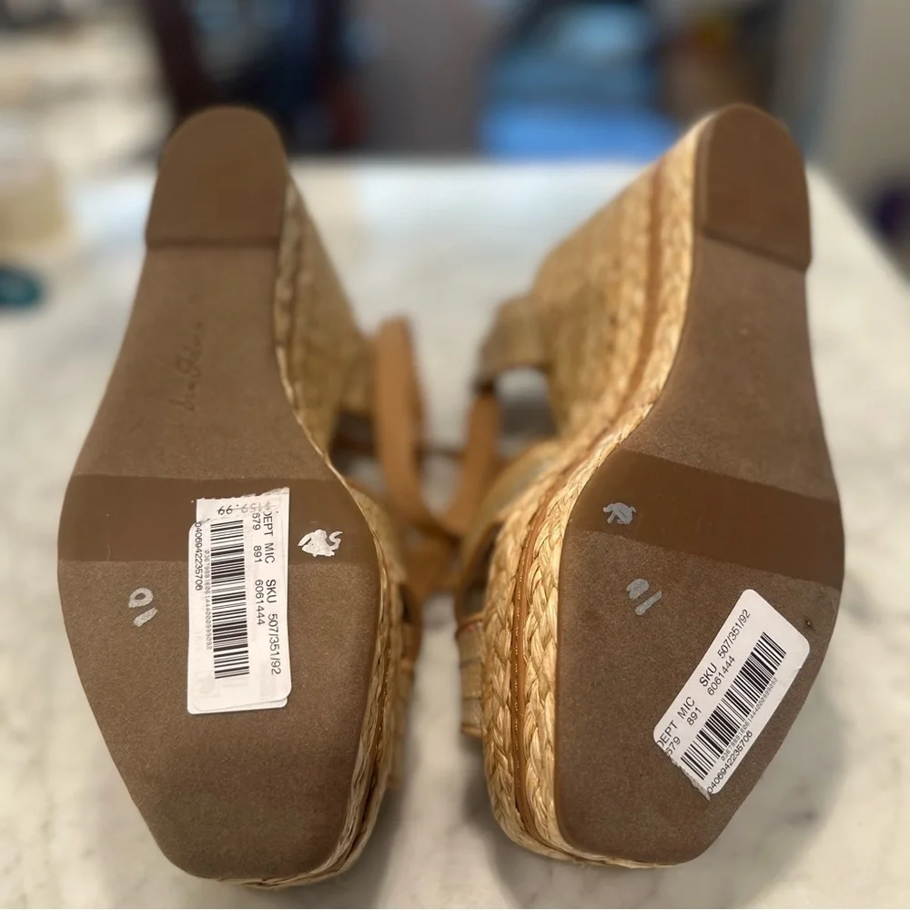 NWT Sam Edelman Vaughn Sandals in Natural- Size 10
